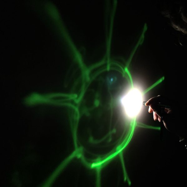 Kreslenie svetlom interaktívna galéria svetla Kvantarium Hrebienok Vysoké Tatry